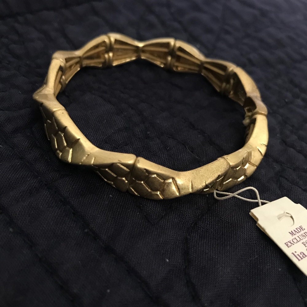 Lia Sophia matte gold bracelet